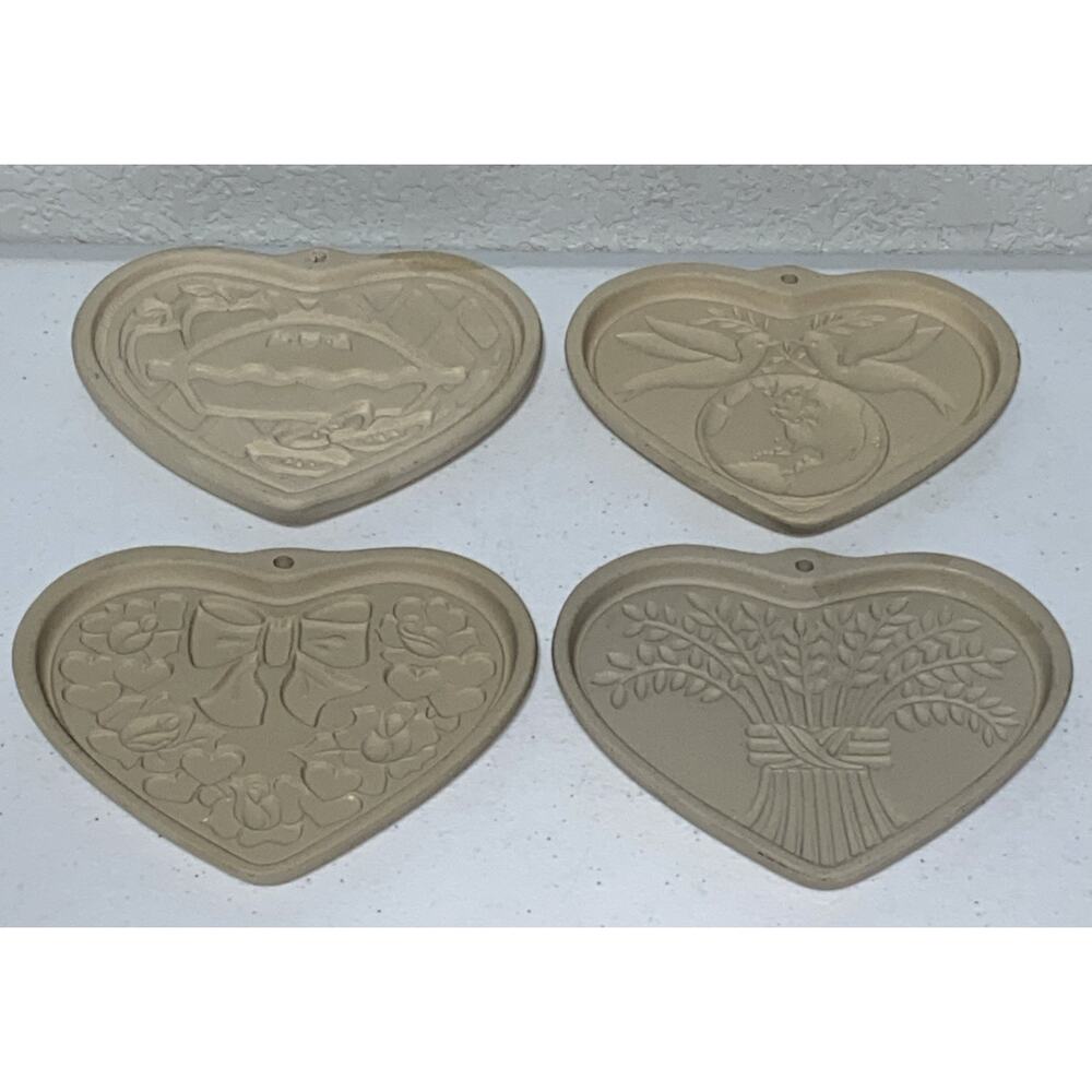 VTG Pampered Chef Cookie‎ Molds Heart Shaped Stoneware Family Heritage 1998-2004